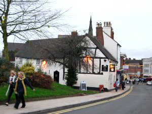 Tamworth 
Street