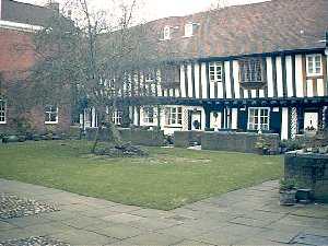 Vicars
Close